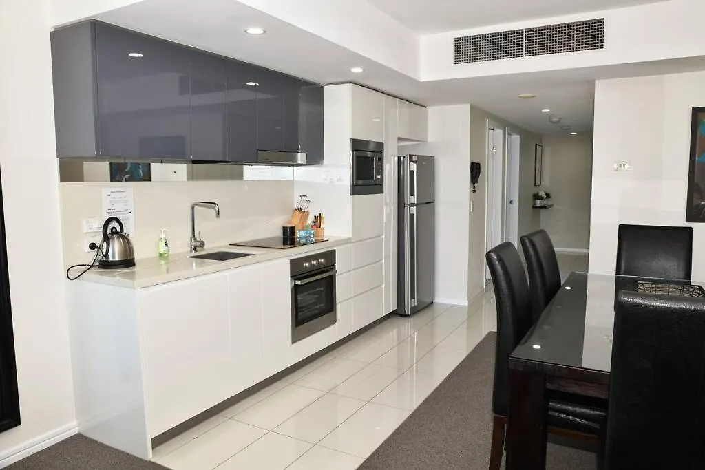 Spectacular 19Th Floor Apartment In Heart Of Surfers Paradise Gold Coast
